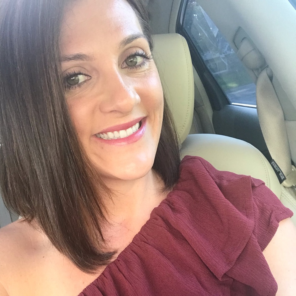 Meet your Posher, Crystal